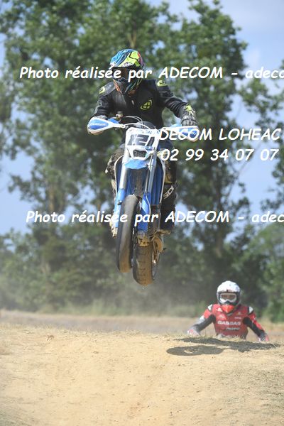 http://v2.adecom-photo.com/images//8.MOTO/2024/SUPERMOTARD_LOHEAC_2024/ELITE_S1/BELLOT_Jordan/00A_2854.JPG