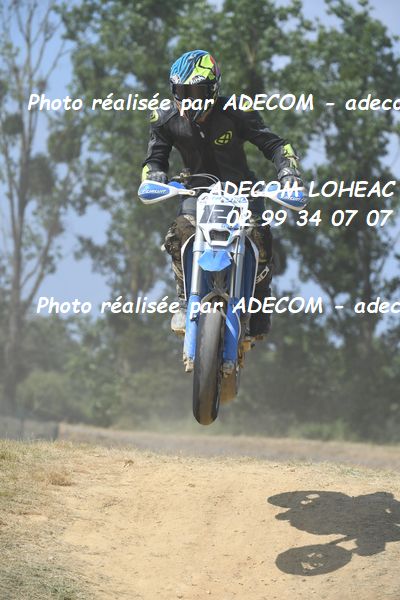 http://v2.adecom-photo.com/images//8.MOTO/2024/SUPERMOTARD_LOHEAC_2024/ELITE_S1/BELLOT_Jordan/00A_2879.JPG