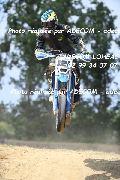 http://v2.adecom-photo.com/images//8.MOTO/2024/SUPERMOTARD_LOHEAC_2024/ELITE_S1/BELLOT_Jordan/00A_2959.JPG