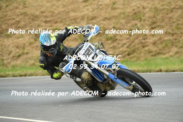 http://v2.adecom-photo.com/images//8.MOTO/2024/SUPERMOTARD_LOHEAC_2024/ELITE_S1/BELLOT_Jordan/00A_4230.JPG