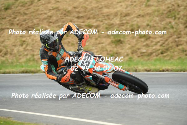http://v2.adecom-photo.com/images//8.MOTO/2024/SUPERMOTARD_LOHEAC_2024/ELITE_S1/GUILLOT_Kevin/00A_4273.JPG