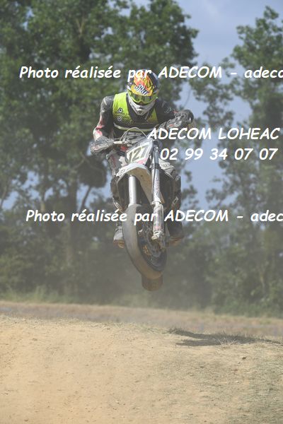 http://v2.adecom-photo.com/images//8.MOTO/2024/SUPERMOTARD_LOHEAC_2024/ELITE_S1/JOSEPH_Romain/00A_2922.JPG