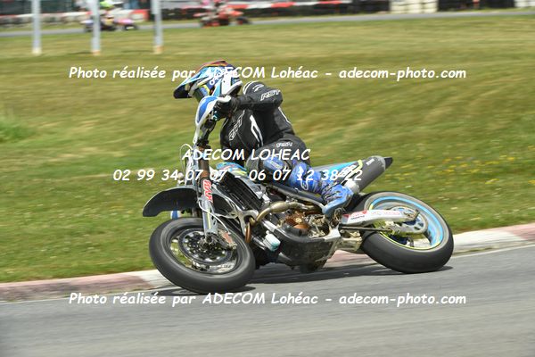 http://v2.adecom-photo.com/images//8.MOTO/2025/9_SUPERMOTARD_LOHEAC_2025/AMBIANCE_DIVERS/54A_3975.JPG