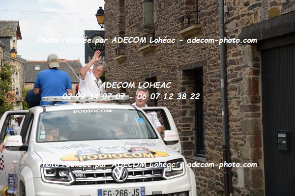 http://v2.adecom-photo.com/images//8.MOTO/2025/9_SUPERMOTARD_LOHEAC_2025/AMBIANCE_DIVERS/54B_9539.JPG