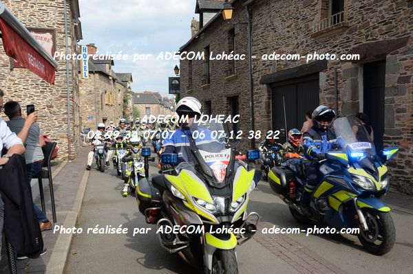 http://v2.adecom-photo.com/images//8.MOTO/2025/9_SUPERMOTARD_LOHEAC_2025/AMBIANCE_DIVERS/54B_9547.JPG
