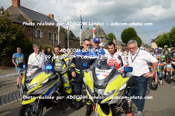 http://v2.adecom-photo.com/images//8.MOTO/2025/9_SUPERMOTARD_LOHEAC_2025/AMBIANCE_DIVERS/54B_9637.JPG