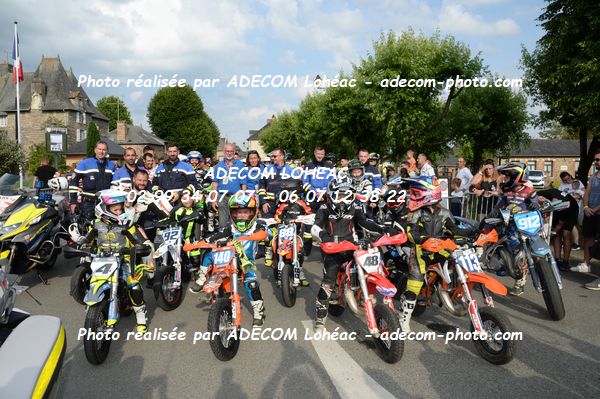http://v2.adecom-photo.com/images//8.MOTO/2025/9_SUPERMOTARD_LOHEAC_2025/AMBIANCE_DIVERS/54B_9649.JPG
