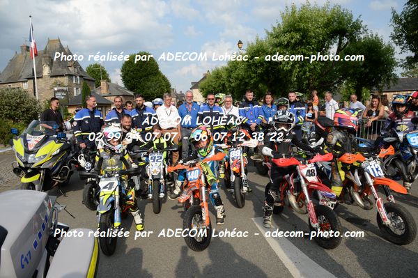 http://v2.adecom-photo.com/images//8.MOTO/2025/9_SUPERMOTARD_LOHEAC_2025/AMBIANCE_DIVERS/54B_9655.JPG