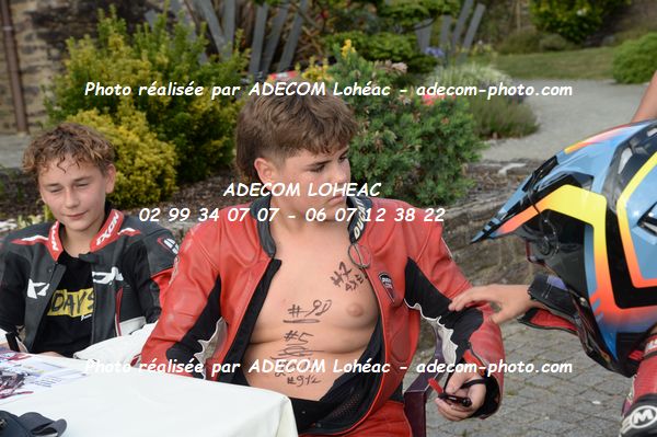 http://v2.adecom-photo.com/images//8.MOTO/2025/9_SUPERMOTARD_LOHEAC_2025/AMBIANCE_DIVERS/54B_9770.JPG
