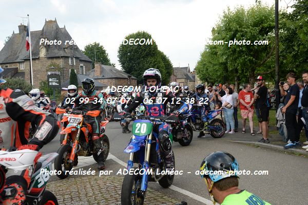 http://v2.adecom-photo.com/images//8.MOTO/2025/9_SUPERMOTARD_LOHEAC_2025/AMBIANCE_DIVERS/54B_9796.JPG