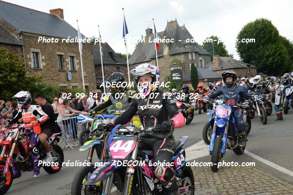 http://v2.adecom-photo.com/images//8.MOTO/2025/9_SUPERMOTARD_LOHEAC_2025/AMBIANCE_DIVERS/54B_9797.JPG