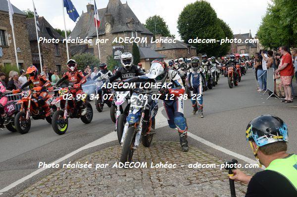 http://v2.adecom-photo.com/images//8.MOTO/2025/9_SUPERMOTARD_LOHEAC_2025/AMBIANCE_DIVERS/54B_9802.JPG