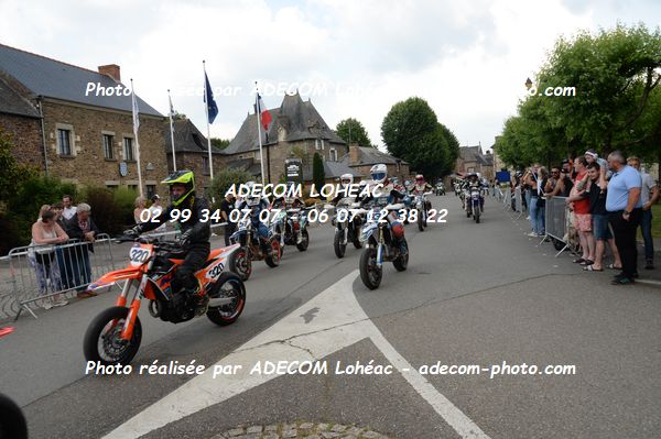 http://v2.adecom-photo.com/images//8.MOTO/2025/9_SUPERMOTARD_LOHEAC_2025/AMBIANCE_DIVERS/54B_9823.JPG