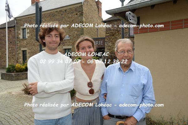 http://v2.adecom-photo.com/images//8.MOTO/2025/9_SUPERMOTARD_LOHEAC_2025/AMBIANCE_DIVERS/54B_9855.JPG
