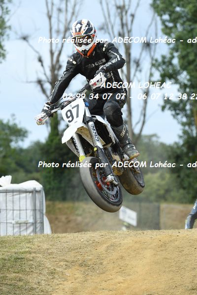 http://v2.adecom-photo.com/images//8.MOTO/2025/9_SUPERMOTARD_LOHEAC_2025/CHALLENGER/MUZY_Antonin/54A_1546.JPG