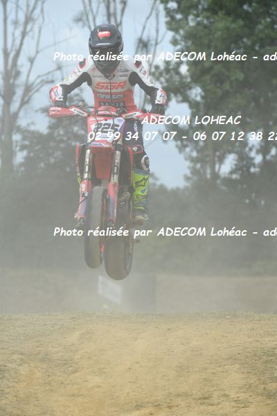 http://v2.adecom-photo.com/images//8.MOTO/2025/9_SUPERMOTARD_LOHEAC_2025/CHALLENGER/VIGANONI_Juan_Martin/54A_1682.JPG