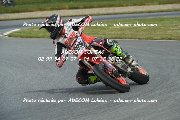 http://v2.adecom-photo.com/images//8.MOTO/2025/9_SUPERMOTARD_LOHEAC_2025/CHALLENGER/VIGANONI_Juan_Martin/54A_4134.JPG