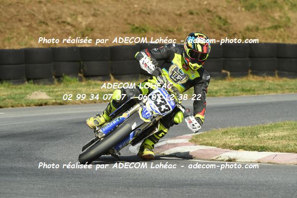 http://v2.adecom-photo.com/images//8.MOTO/2025/9_SUPERMOTARD_LOHEAC_2025/ELITE_S1/FIQUENEL_Morgan/54A_5912.JPG