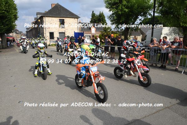 http://v2.adecom-photo.com/images//8.MOTO/2025/9_SUPERMOTARD_LOHEAC_2025/LA_PARADE/54A_0698.JPG