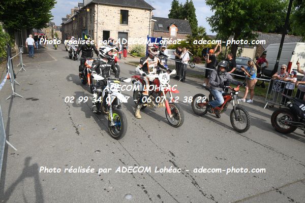 http://v2.adecom-photo.com/images//8.MOTO/2025/9_SUPERMOTARD_LOHEAC_2025/LA_PARADE/54A_0712.JPG