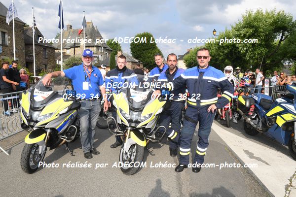 http://v2.adecom-photo.com/images//8.MOTO/2025/9_SUPERMOTARD_LOHEAC_2025/LA_PARADE/54A_0728.JPG