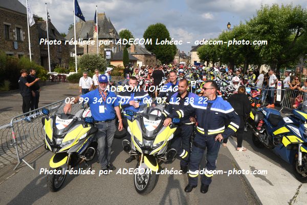 http://v2.adecom-photo.com/images//8.MOTO/2025/9_SUPERMOTARD_LOHEAC_2025/LA_PARADE/54A_0732.JPG
