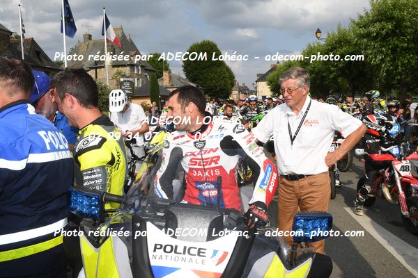 http://v2.adecom-photo.com/images//8.MOTO/2025/9_SUPERMOTARD_LOHEAC_2025/LA_PARADE/54A_0733.JPG