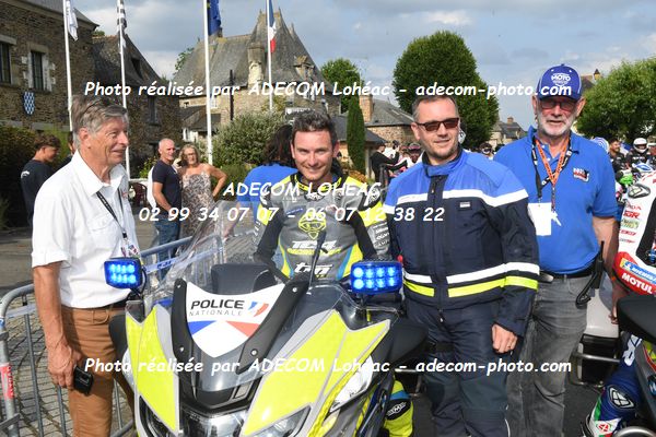 http://v2.adecom-photo.com/images//8.MOTO/2025/9_SUPERMOTARD_LOHEAC_2025/LA_PARADE/54A_0744.JPG