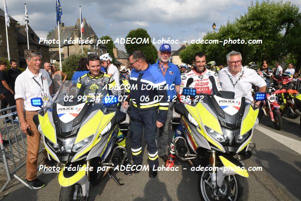 http://v2.adecom-photo.com/images//8.MOTO/2025/9_SUPERMOTARD_LOHEAC_2025/LA_PARADE/54A_0745.JPG
