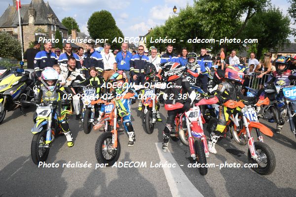http://v2.adecom-photo.com/images//8.MOTO/2025/9_SUPERMOTARD_LOHEAC_2025/LA_PARADE/54A_0756.JPG