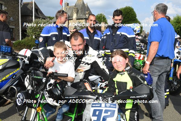 http://v2.adecom-photo.com/images//8.MOTO/2025/9_SUPERMOTARD_LOHEAC_2025/LA_PARADE/54A_0765.JPG