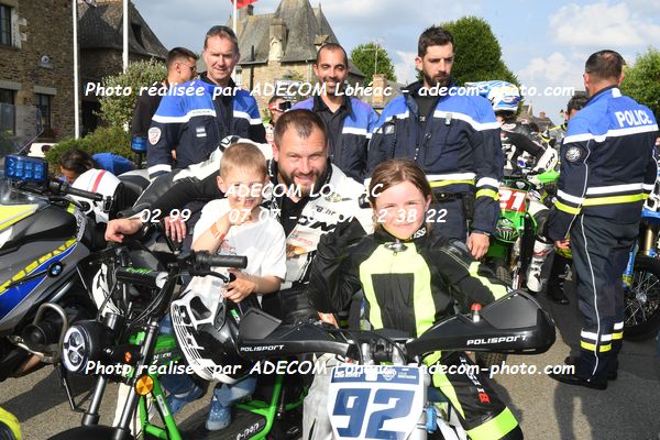 http://v2.adecom-photo.com/images//8.MOTO/2025/9_SUPERMOTARD_LOHEAC_2025/LA_PARADE/54A_0766.JPG