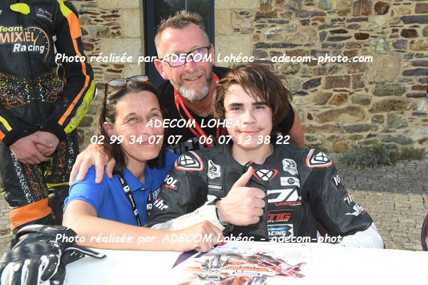 http://v2.adecom-photo.com/images//8.MOTO/2025/9_SUPERMOTARD_LOHEAC_2025/LA_PARADE/54A_0774.JPG