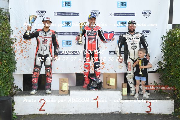 http://v2.adecom-photo.com/images//8.MOTO/2025/9_SUPERMOTARD_LOHEAC_2025/PODIUMS/54A_6547.JPG