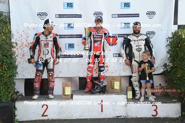 http://v2.adecom-photo.com/images//8.MOTO/2025/9_SUPERMOTARD_LOHEAC_2025/PODIUMS/54A_6549.JPG