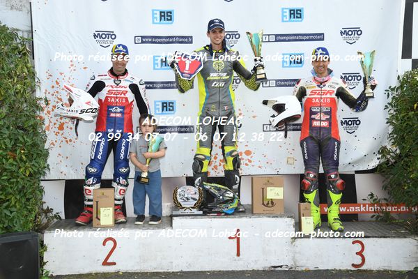http://v2.adecom-photo.com/images//8.MOTO/2025/9_SUPERMOTARD_LOHEAC_2025/PODIUMS/54A_6559.JPG