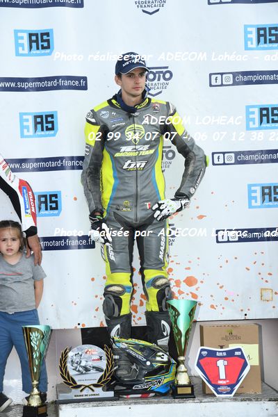 http://v2.adecom-photo.com/images//8.MOTO/2025/9_SUPERMOTARD_LOHEAC_2025/PODIUMS/54A_6561.JPG