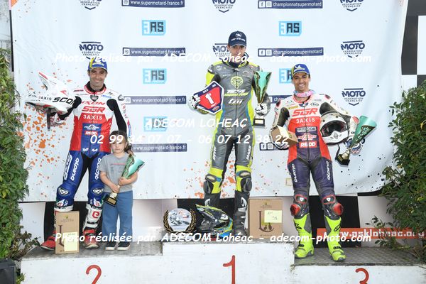 http://v2.adecom-photo.com/images//8.MOTO/2025/9_SUPERMOTARD_LOHEAC_2025/PODIUMS/54A_6563.JPG