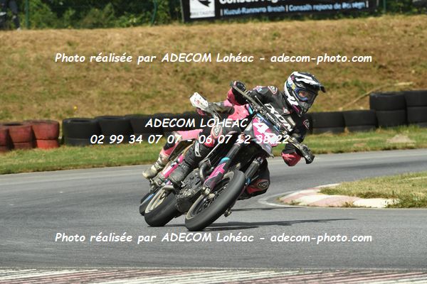 http://v2.adecom-photo.com/images//8.MOTO/2025/9_SUPERMOTARD_LOHEAC_2025/VETERAN_FEMIINE/BOUGON_Jeanne/54A_6357.JPG