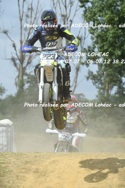 http://v2.adecom-photo.com/images//8.MOTO/2025/9_SUPERMOTARD_LOHEAC_2025/VETERAN_FEMIINE/BRUNEL_Gregory/54A_2084.JPG