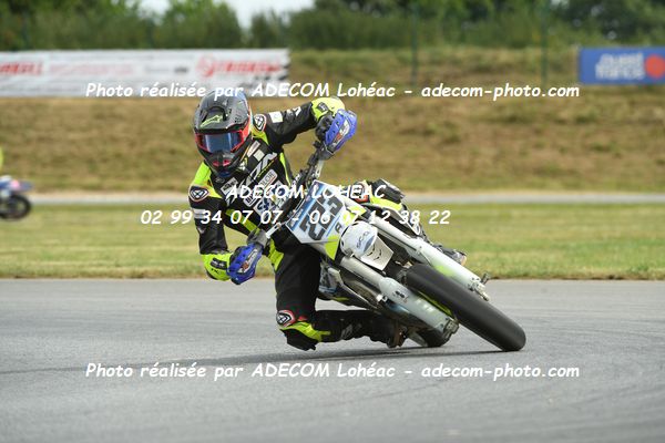 http://v2.adecom-photo.com/images//8.MOTO/2025/9_SUPERMOTARD_LOHEAC_2025/VETERAN_FEMIINE/BRUNEL_Gregory/54A_4566.JPG