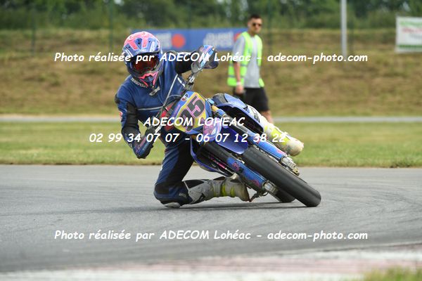 http://v2.adecom-photo.com/images//8.MOTO/2025/9_SUPERMOTARD_LOHEAC_2025/VETERAN_FEMIINE/SALVATORE_Alex/54A_4656.JPG